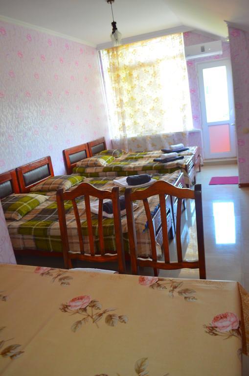 Alex'S Cosy Guesthouse Tbilisi Phòng bức ảnh