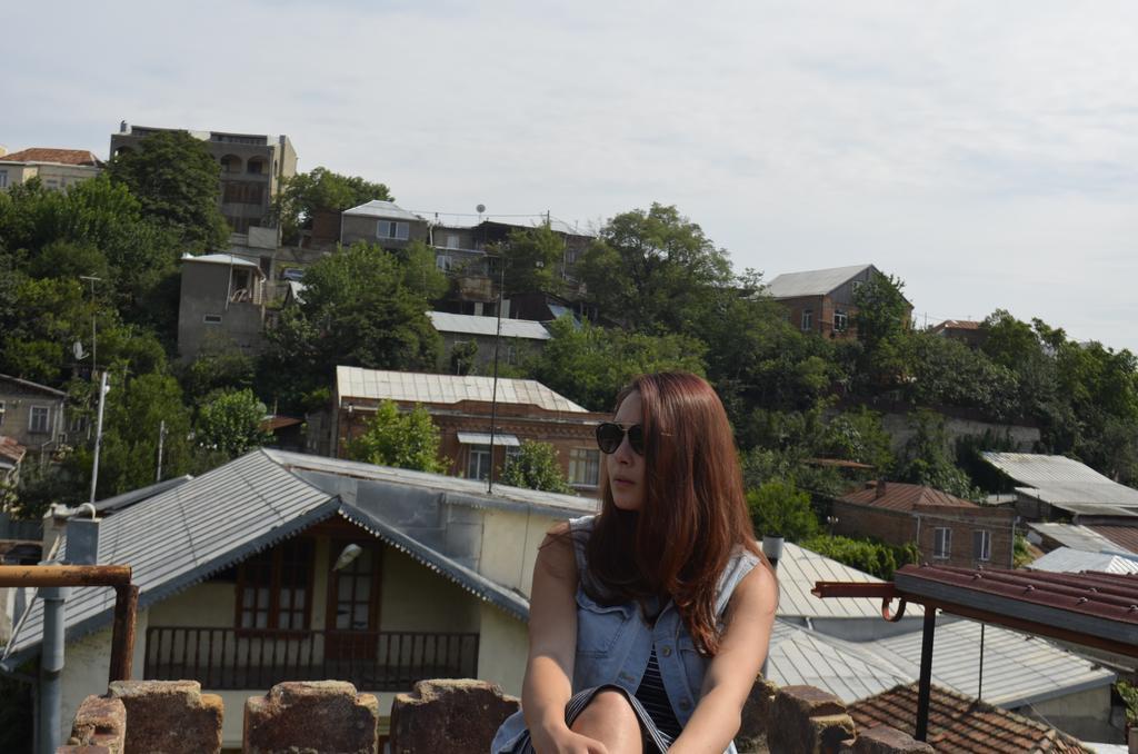 Alex'S Cosy Guesthouse Tbilisi Ngoại thất bức ảnh