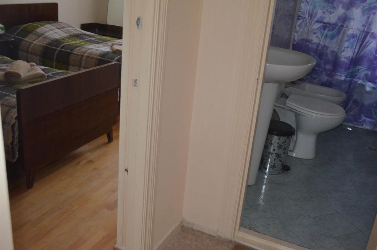 Alex'S Cosy Guesthouse Tbilisi Phòng bức ảnh