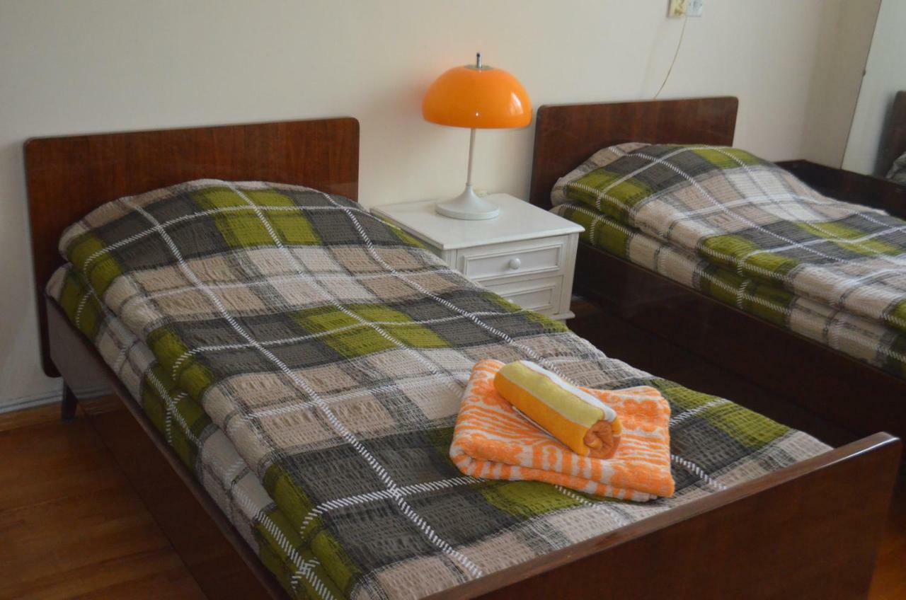 Alex'S Cosy Guesthouse Tbilisi Ngoại thất bức ảnh